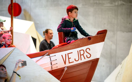 Vejers Strand Camping Tirpitz Pressefoto Udstilling Børn Båd