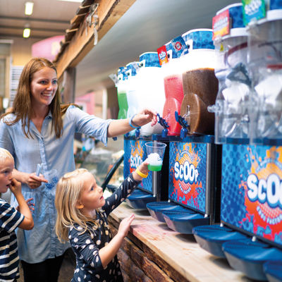 Vejers Strand Camping Hvidbjerg Strand Camping Legeland Butik