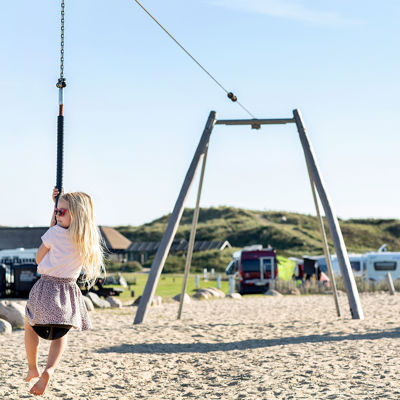 Vejers Strand Camping Pladsen Faciliteter Legeplads Svævebane